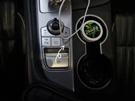 제네시스 G70 순정 어라운드뷰 및 헤드업디스플레이(HUD) 옵션 튜닝 정보 ! / 대전 서구 도안동