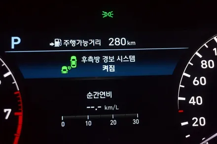 제네시스 EQ900 어라운드뷰 (서라운드뷰), 후측방경보시스템(bsd) 순정부품으로 정확한 인스톨! / 대전 서구 도안동
