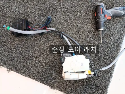 신형 아우디 A6 (C8) 고스트 도어, 무빙 세리머니 테일램프 튜닝 전문점 덱스크루 대전 입니다! / 대전 서구