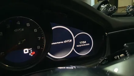 포르쉐 파나메라 GTS 소프트도어클로징(고스트도어,압축도어)로 편의사항 옵션 튜닝. / 대전 서구 도안동