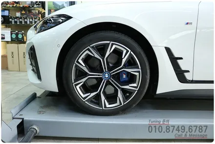 BMW i4 휠기스 방지 휠보레 장착으로 휠보호와 라인튜닝~ 로드아우터동탄점