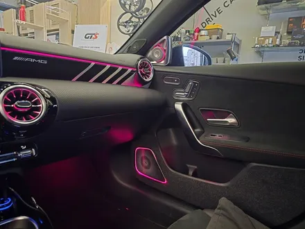 W177 A45 AMG 부메스터 엠비언트 , 미드레인지 엠비언트 추가작업으로 더욱더 화려하게!!