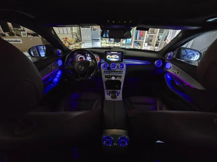 벤츠 W205 C63 AMG 송풍구 엠비언트, 3D 부메스터, 미드레인지 엠비언트 까지 64색으로 실내 분위기 업업!! 송풍구 엠비언트 튜닝 맛집!!