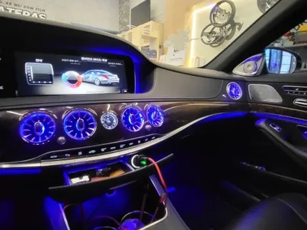 W222 벤츠 S350 송풍구엠비언트, 4D 부메스터  튜닝으로 실내분위기 업업!!