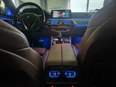 BMW 5시리즈 기어콘솔 엠비언트, 송풍구 엠비언트 장착