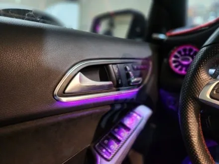 벤츠 A45amg 순정 코딩을 통한 실내 엠비언트무드등 작업(송풍구라이트)