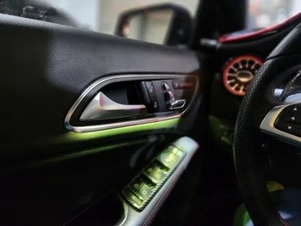 벤츠 A45amg 순정 코딩을 통한 실내 엠비언트무드등 작업(송풍구라이트)
