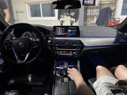 BMW 5시리즈 송풍구엠비언트, 콘솔엠비언트, 회오리 무드등 장착기