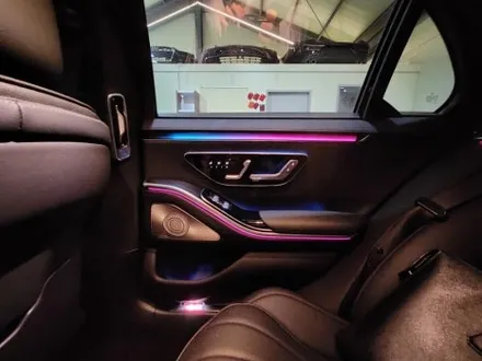 벤츠S클래스 W223 S400d 엑티브 엠비언트라이트, 전동트위터, 미드레인지, 피아노 트림 교체