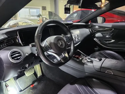 벤츠 s클래스 s63amg 커스텀으로 시공하는 송풍구엠비언트라이트 여기서 해결됩니다.