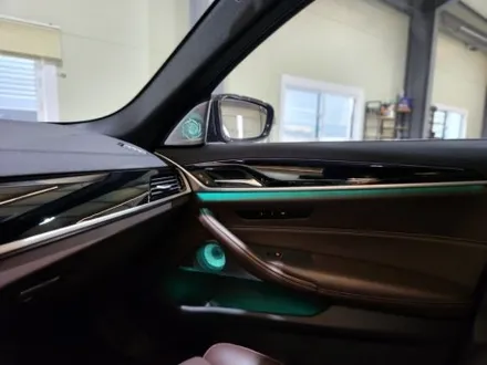 BMW 5시리즈 G30 엠비언트 튜닝, 회오리 엠비언트 장착기