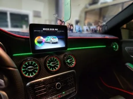 벤츠 A45amg 순정 코딩을 통한 실내 엠비언트무드등 작업(송풍구라이트)