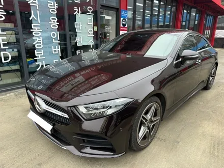 벤츠 CLS300d (W257) - 순정 후방카메라 커버가 안 열리고 플랩모터 드르륵 거리는 현상 수리 / 대전 서구 탄방동