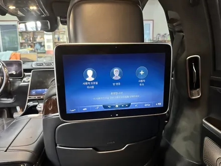 벤츠 S클래스 S580 (W223) - 2열 후석 모니터 LCD 액정 파손 , 어셈블리 교환없이 수리가 가능합니다 / 대전 서구 탄방동