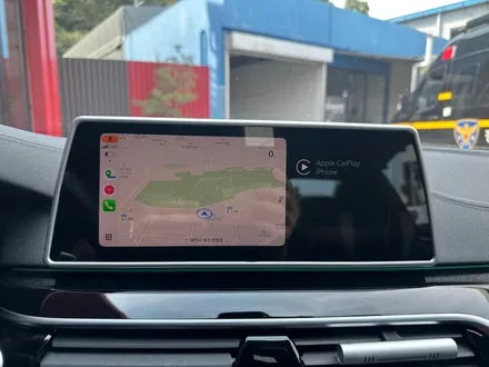 BMW 550i G30 - 애플 카플레이, 분활 스크린을 풀스크린으로 변경하기 위한 헤드유닛 펌웨어 업데이트 (날씨 컨넥티드도 활성화!) / 대전 서구 탄방동