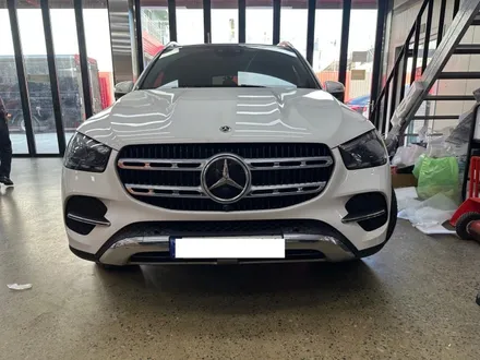 벤츠 GLE300 , 일반라인 AMG GT 세로그릴 튜닝 [대전벤츠세로그릴] / 대전 서구 탄방동
