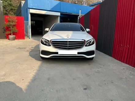 벤츠 E클래스 E220d (W213) - \