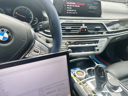 BMW 7시리즈 730Ld G12 - 후방카메라 어라운드뷰 화면 전환 안되고 반응없는 증상, ICAM 수리 / 대전 서구 탄방동