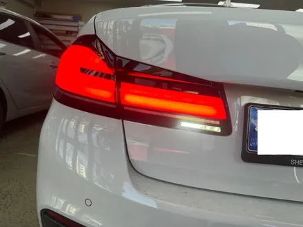 대전 BMW 5시리즈 520i G30 - 후기형 LCI LED테일램프 장착 (KC인증부품!) / 대전 서구 탄방동