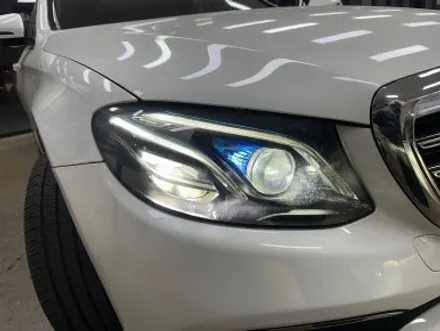 벤츠 E클래스 E220d (W213) - \