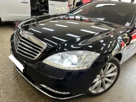 벤츠 S클래스 S350 W221 후기형 - LED 실내등과 HID전조등 , 그리고 블루투스 오디오 리시버 추가까지! / 대전 서구 탄방동
