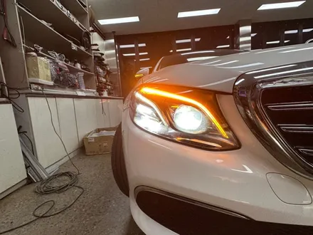 벤츠 E클래스 E220d (W213) - \