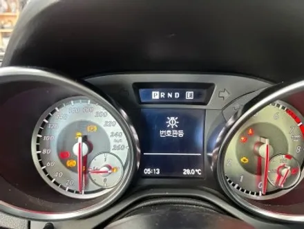 벤츠 SLK350 R172 - 제동등 / 방향지시등 / 헤드유닛 / 에어백 경고등 고장, 수리로 해결 완료 ~ ! / 대전 서구 탄방동