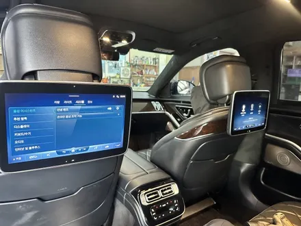 벤츠 S클래스 S580 (W223) - 2열 후석 모니터 LCD 액정 파손 , 어셈블리 교환없이 수리가 가능합니다 / 대전 서구 탄방동