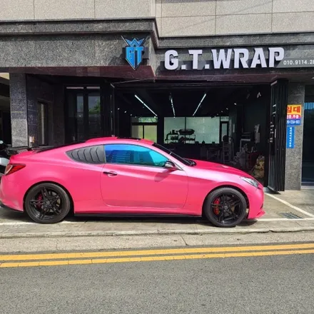 창원랩핑-제네시스쿠페 화려한 핑크로 전체랩핑!! 남자에서여자가된젠쿱!![창원랩핑샵-진해랩핑샵-마산랩핑샵-경남랩핑샵-부산랩핑샵-양산랩핑샵-김해랩핑샵] / 창원시 진해구