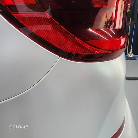BMW 뒷범퍼 랩핑제거및재시공 [창원크롬죽이기-창원루프스킨-창원랩핑샵-진해랩핑샵-마산랩핑샵-경남랩핑샵-부산랩핑샵-양산랩핑샵-김해랩핑샵-진해루프스킨-진해크롬죽이기] / 창원시 진해구