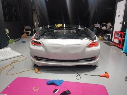 bmw f10 535d 전체랩핑 (스톰그레이) (지티랩-경남랩핑-진해랩핑-창원랩핑-김해랩핑-부산랩핑-용원랩핑)(부분랩핑-크롬딜리트-루프스킨) / 창원시 진해구