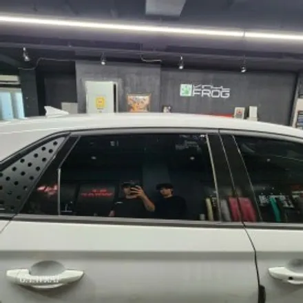 i30 랩핑제거및 재시공 b필러c필러[창원랩핑샵-진해랩핑샵-마산랩핑샵-경남랩핑샵-부산랩핑샵-양산랩핑샵-김해랩핑샵-창원루프스킨-창원ppf-창원랩핑제거-루프스킨제거] / 창원시 진해구
