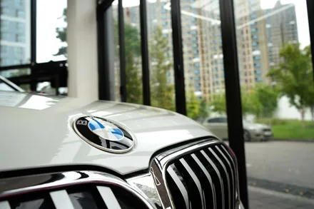 BMW 740I 시리즈 미네랄화이트 메탈릭 세라믹본드 썬팅 / 남양주 구리 하남