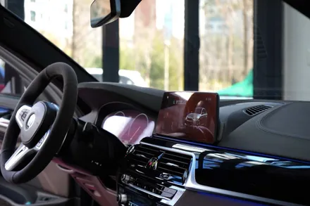 남양주 bmw 5시리즈 아이나비 블랙박스 보조배터리 마젠타 / 남양주 다산동