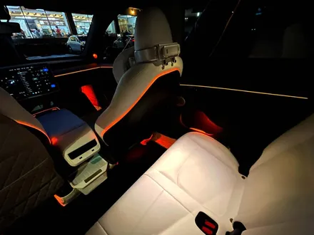 테슬라 모델Y 엠비언트 요크핸들 틴팅 필수 아이템 신차패키지 / 남양주 구리 하남