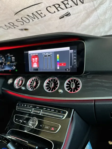 벤츠 E클래스 송풍구 엠비언트는 단연 인천 카썸크루 !!! / 인천 남동구