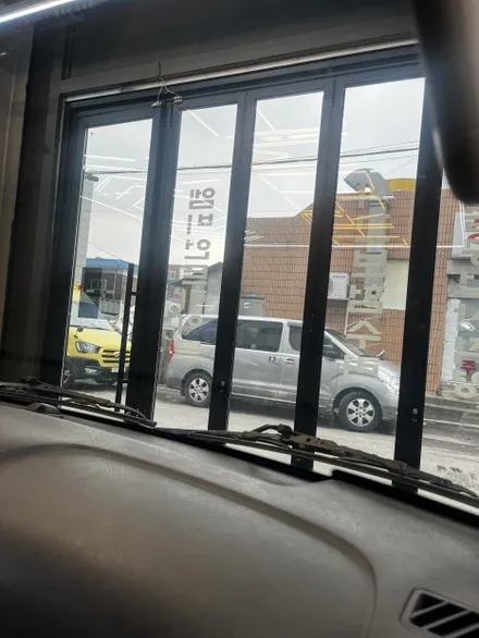 포터 앞유리 교환 , 돌빵이 나도 당황 하지 말아요 / 인천 남동구