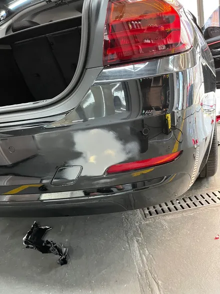 인천 광택과 랩핑제거로 가려져있던 원래의 본 모습을 되찾은 BMW 4GT / 인천 남동구