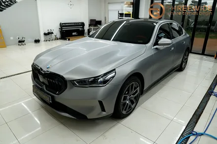 BMW G60 5시리즈 PPF는 어디가 제일 전문으로 잘할까요? (분당 랩핑, 사틴PPF, 무광PPF) / 성남시 수정구 시흥동