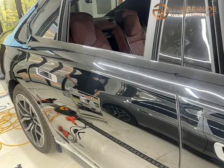 BMW i7, 럭셔리 대형 세단을 위한 블랙 크롬 딜리트 시공기! (#크롬죽이기 #크롬랩핑 #블랙랩핑 #분당 #판교) / 성남시 수정구 시흥동