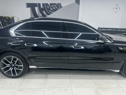 분당 BMW 740i, 일반적인 투톤 랩핑에 지친 분들을 위한 시공 (#듀오톤 #크롬죽이기 #크롬딜리트 #판교) / 성남시 수정구 시흥동