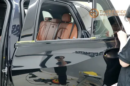 BMW X5, 고광택 랩핑부터 키드니 그릴 교체까지 한 번에! (#전체랩핑 #크롬죽이기 #크롬딜리트 #분당 #판교) / 성남시 수정구 시흥동