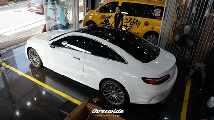 벤츠 e클래스 [리얼카본 실내랩핑] / 성남시 수정구 시흥동