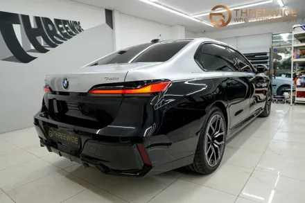 분당 BMW 740i, 일반적인 투톤 랩핑에 지친 분들을 위한 시공 (#듀오톤 #크롬죽이기 #크롬딜리트 #판교) / 성남시 수정구 시흥동