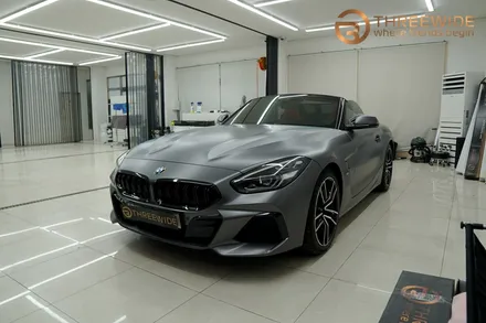 BMW Z4, BMW 매니아들이 즐겨 찾는 분당 랩핑 전문 센터! (#에이버리 #사틴다크그레이 #무광랩핑 #분당 #판교) / 성남시 수정구 시흥동