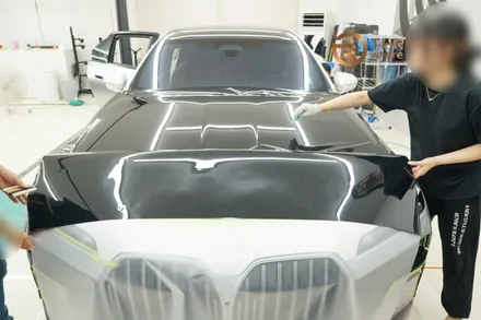 신형 BMW 7시리즈, 압도적인 포스를 느끼게 해줄 투톤 랩핑 시공! (#듀오톤랩핑 #크롬딜리트 #크롬죽이기 #코치라인 #분당 #판교) / 성남시 수정구 시흥동