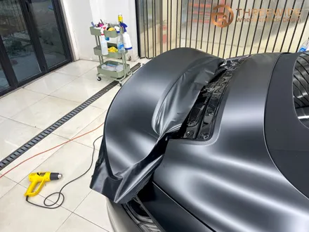 포르쉐 911(992) 카레라 4 GTS, 세라믹 블랙 하이글로시 고광택 전체 랩핑으로 새롭게! (#블루램프 #블루라이트 #블랙랩핑 #분당 #판교) / 성남시 수정구 시흥동
