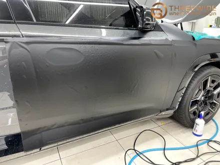 BMW XM, 블랙 무광 PPF로 더욱 포스 있게! (#무광랩핑 #루프스킨 #분당 #판교) / 성남시 수정구 시흥동