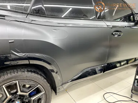 BMW XM, 블랙 무광 PPF로 더욱 포스 있게! (#무광랩핑 #루프스킨 #분당 #판교) / 성남시 수정구 시흥동