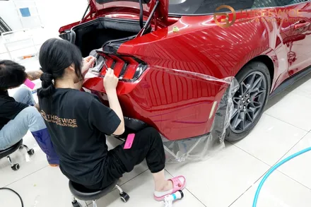 7세대 포드 머스탱 GT 5.0 컨버터블에게 반드시 필요한 시공! (#전체PPF #윈드쉴드 #분당 #판교) / 성남시 수정구 시흥동